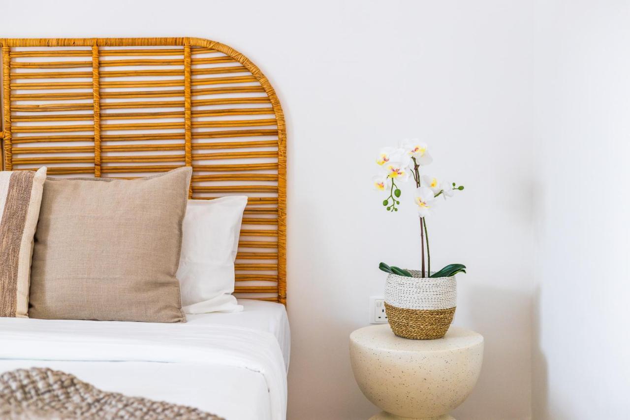 Voyage'S Stylish 1Br At Waters Edge Apartamento Abu Dhabi Exterior foto