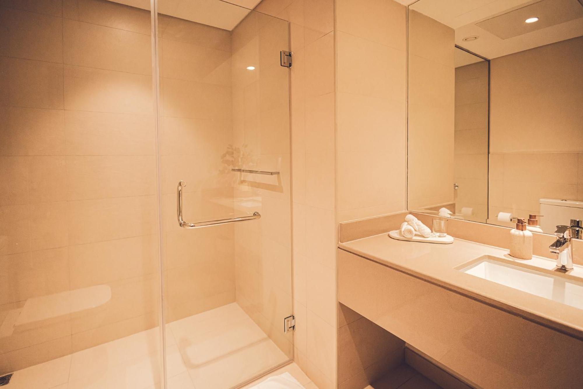 Voyage'S Stylish 1Br At Waters Edge Apartamento Abu Dhabi Exterior foto